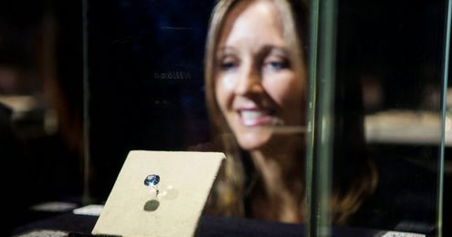 Cutting the Blue Moon diamond