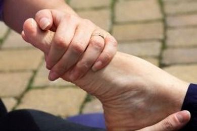 Deep massage by physical therapists helps manage heel pain