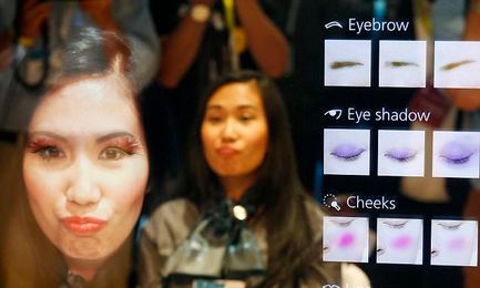 Smart mirror can point out all your flaws