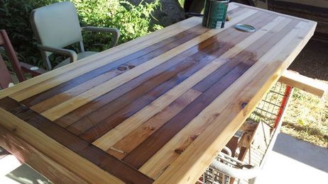 Apply Blemish-Free Varnish for a Finish as Smooth as Glass