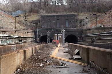 Work on New Hudson Train Tunnels Chugs Along