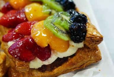 Oui, Oui Boulangerie! French Bakeries in Greater Palm Springs