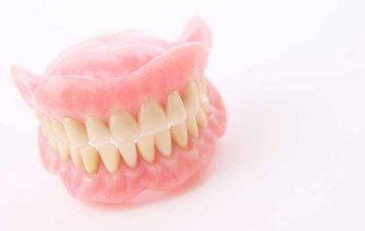 Will Oil Pulling Give You White Teeth?