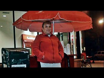 Una mujer y su carrito