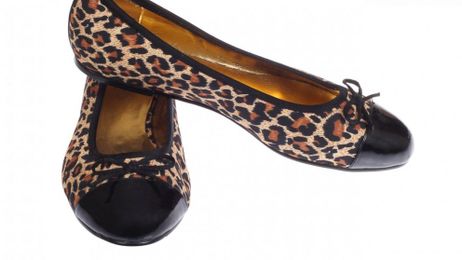 Could Flat Shoes Be Harming Your Toes?