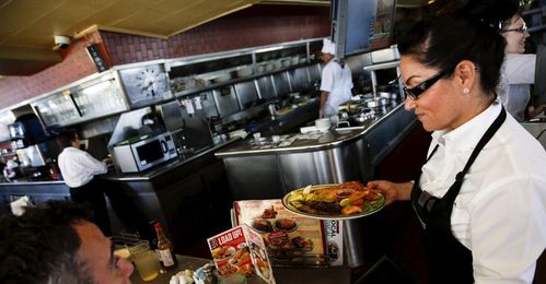 9 Super-Annoying Things You Do at Restaurants, According to Restaurant Workers
