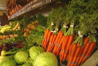 You don’t have to go all veg to live longer, study finds