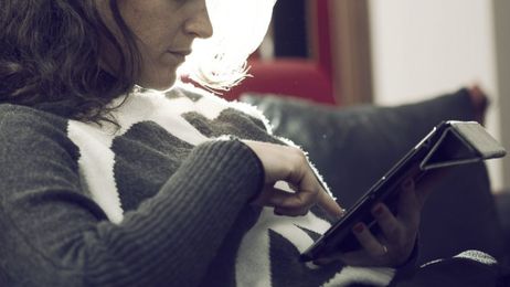 Got ‘Tech Neck’? Solutions to Droopy Neck Skin