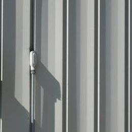 How to Remove Rust Stains on Vinyl Siding