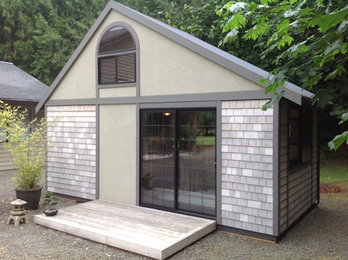 Tiny Home Inspired by Traditional Japanese Architecture