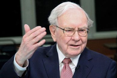 3 Warren Buffett Habits We Should All Adopt