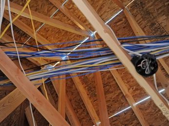 Wired vs. Wireless Home Networks
