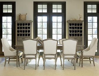 Choosing the Right Dining Table for Your Dining Room