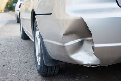 How to Find the Best Auto Body Shop to Fix Your Car 