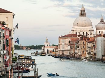 12 Beautiful Photos That Will Make You Want to Visit Venice