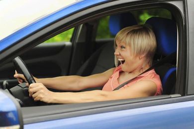 7 Insider Tips On How To Beat A Car Salesman At His Own Game