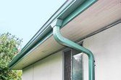 Rain Gutters that Trap Water: Easy Fixes