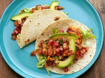 10 Healthy Ways to Use Salsa