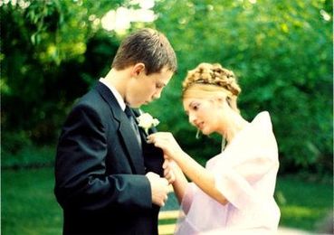 Prom Guide: Everything You Need for a Glamorous, Flawless Night
