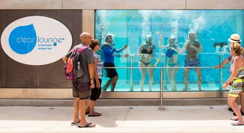 Clear Lounge Underwater Oxygen Bar