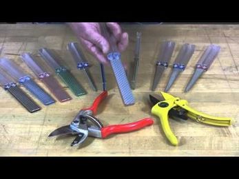 Sharpening Anvil Pruners with DMT Double Sided Diafold® Sharpener