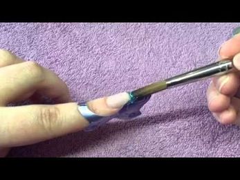 Lecenté™ glitter tips with CND Liquid and Powder