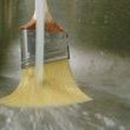 How to Clean a Paint Brush