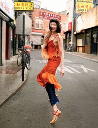 The Easy Way to Nail One of Spring’s Chicest Trends