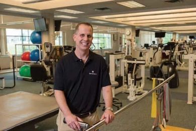 Physical therapist helps stroke patients regain independence
