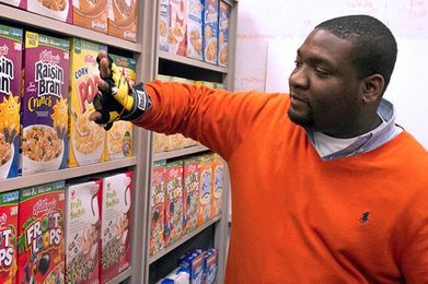 Smart Glove to Guide Blind People Inside Grocery Stores |