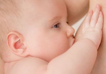 4 Fascinating Facts About Your Breastmilk