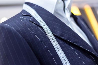 A New App Brings Custom Tailoring to Your Door