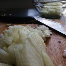 Knife Skills: Breaking in the Cutting Board
