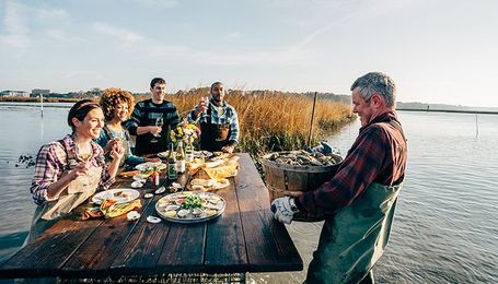 Six Ideas for Foodies Who LOVE the Outdoors
