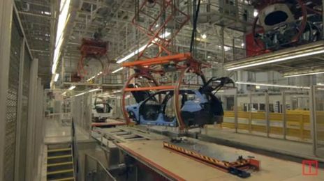 See the Army of Robots It Takes to Build a BMW