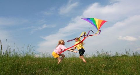 Fun Family Activity: How To Make A Paper Kite