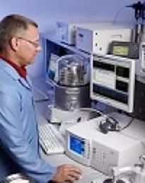 Six questions to ask before you choose a pressure calibration solution