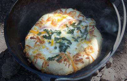 How to Make Campfire Pizza
