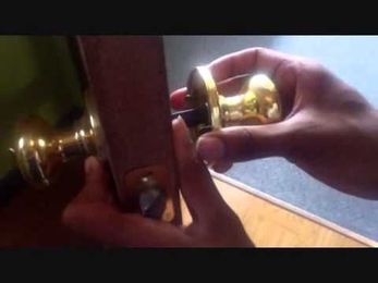 How to Install a Doorknob
