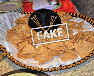 19 Ways to Spot a Fake Mexican Restaurant