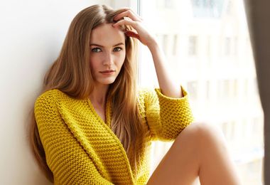 6 Expert Tips For Growing Out Your Hair