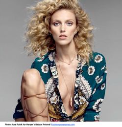 Hair How-To: Lazy Gal’s Guide To Reviving Curls