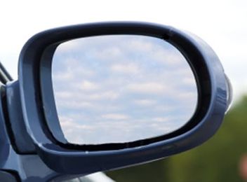 When to Replace the Mirrors on Your Vehicle
