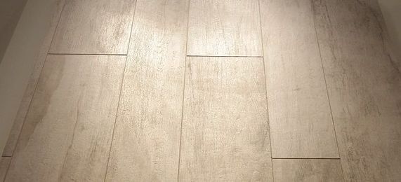 Instant Plank Wall--No Distressing Required