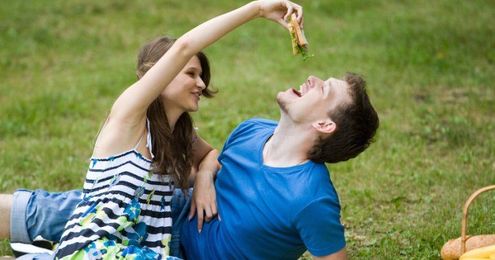 How To Respond Gracefully To People Who Want To "Push" Food On You