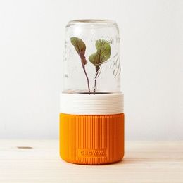 GROWW. The Minimal Greenhouse