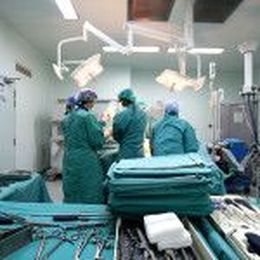 Weight Loss Balloons, Surgery Risks, and Managing Weight Loss Without Surgery