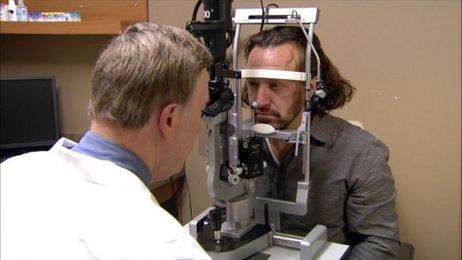 Video: Contact Lenses May Pose Some Unforeseen Risks