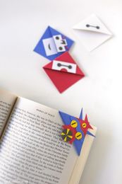 How to Make a Corner Bookmark // Big Hero 6 Characters