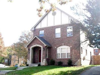 Richmond Heights homes on the market